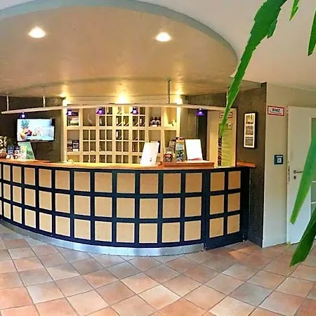 Arte Hotel 4*