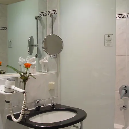 Arte Schwerin 4*